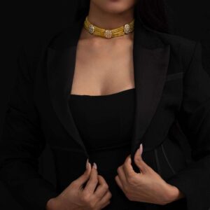 Earthy Opulence: Polki Kundan & Natural Bead Necklace