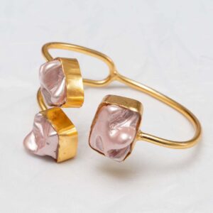 Shimmering Elegance: Mother of Pearl Bracelet