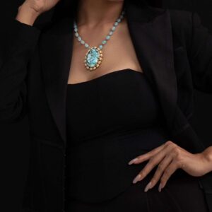 Enchanting Embrace: Turquoise Necklace