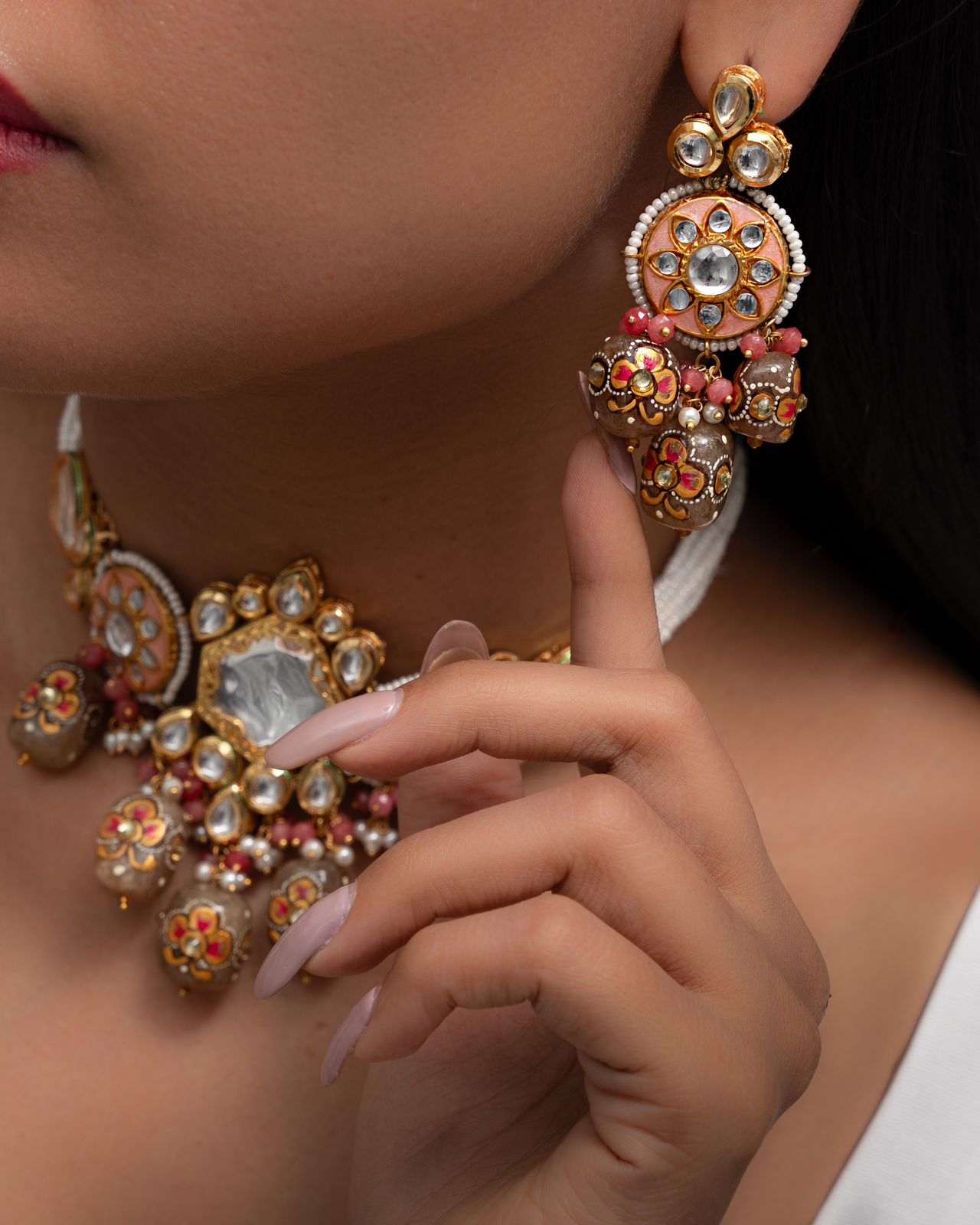 A Symphony of Color and Texture: Natural Beads, Polki Kundan & Meenakari Set