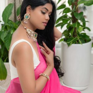 A Timeless Fusion: Polki Kundan & Natural Bead Set