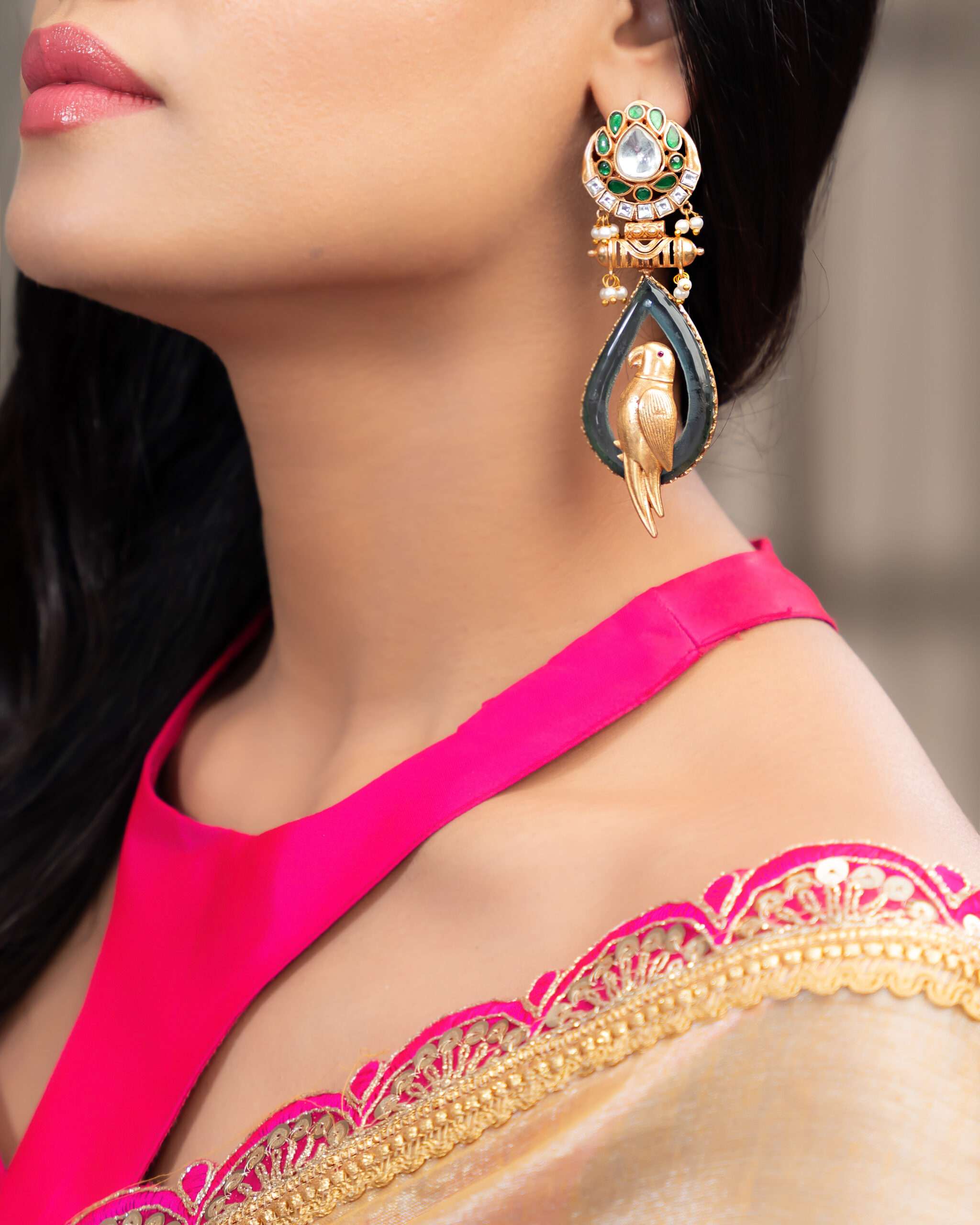 Golden Parrot Kundan Jhumka: A Touch of Whimsical Elegance