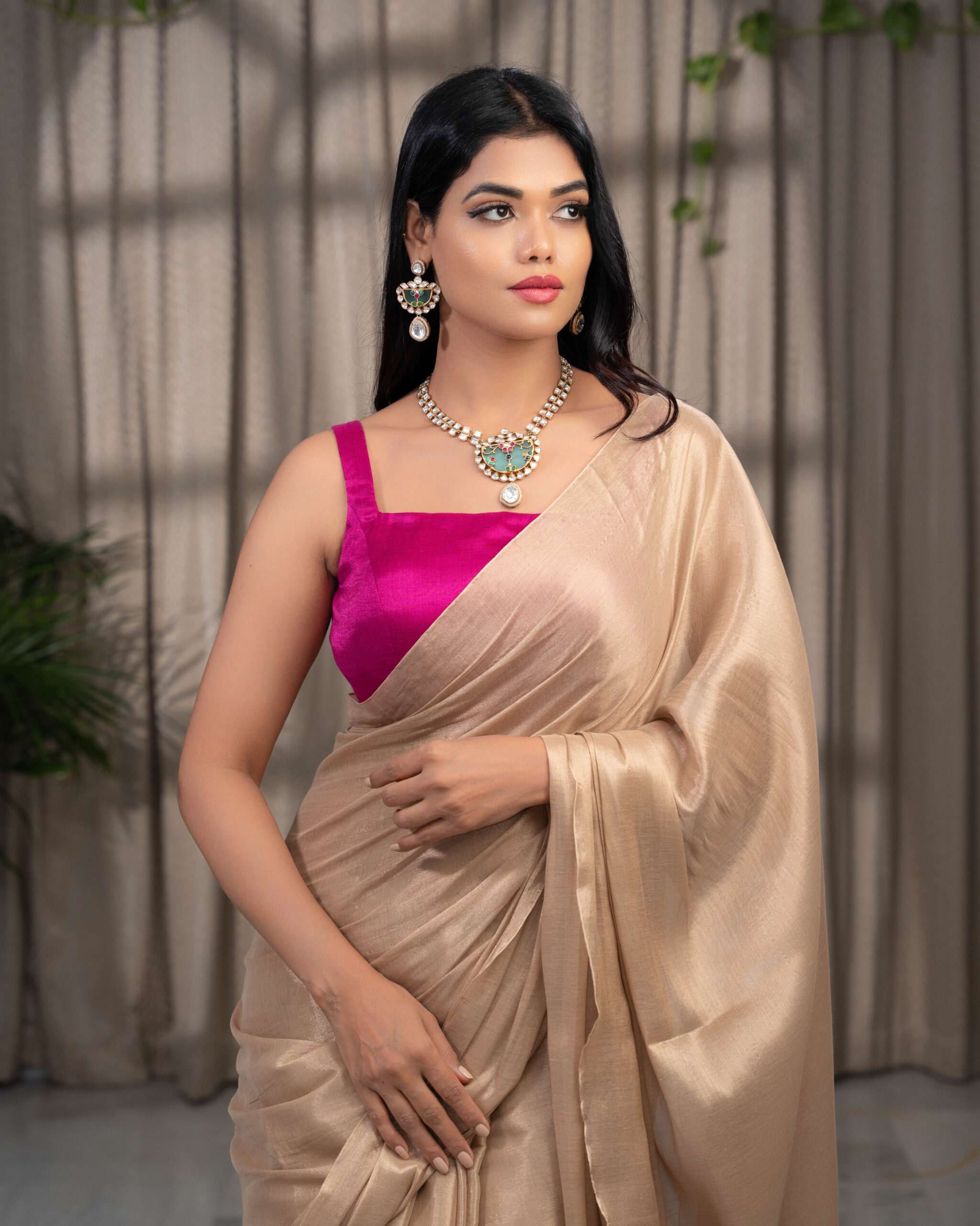 Chahat Kundan Necklace Set: Where Tradition Meets Desire - Image 3