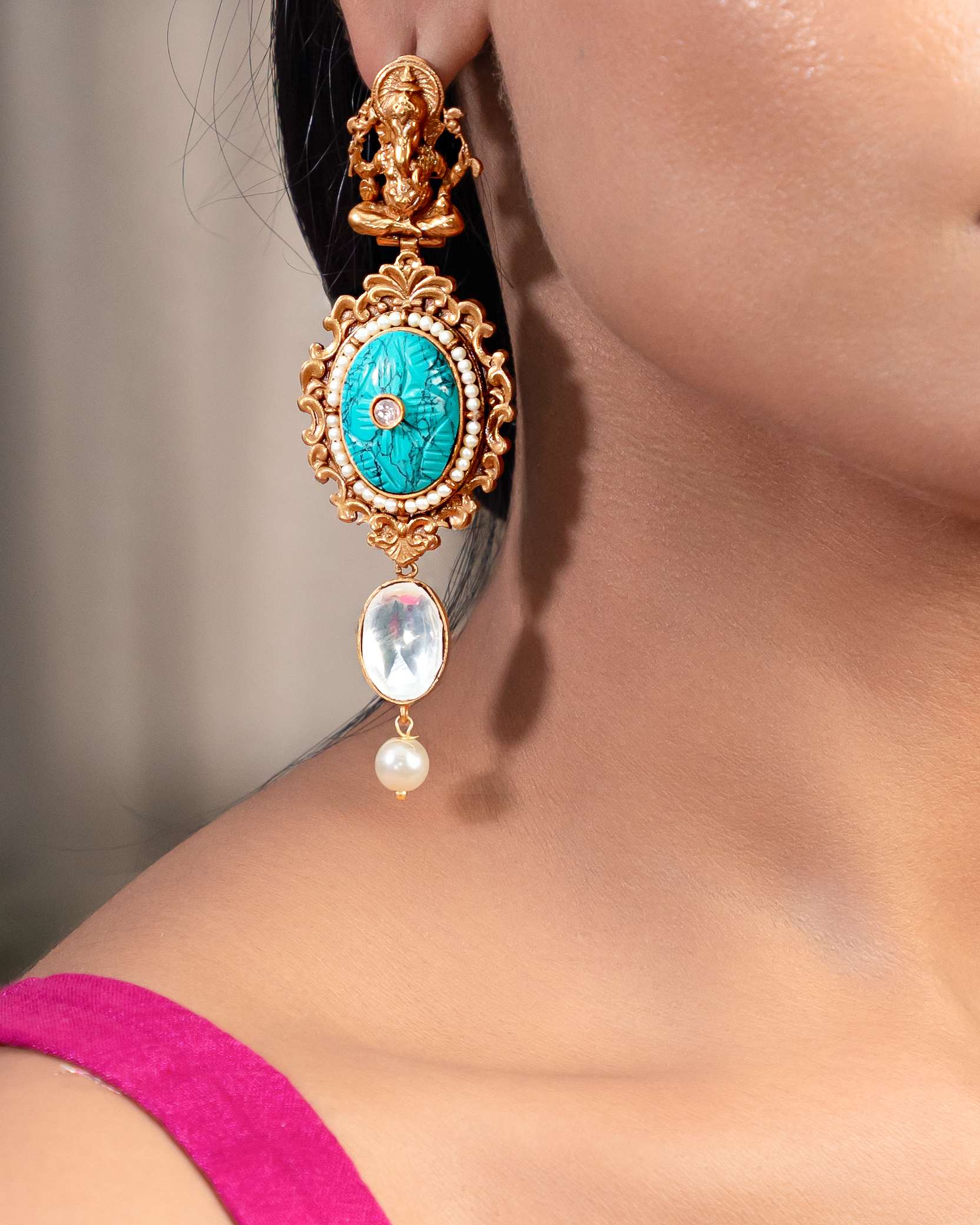 Ganapati Chandrika: Where Divine Grace Meets Elegant Style