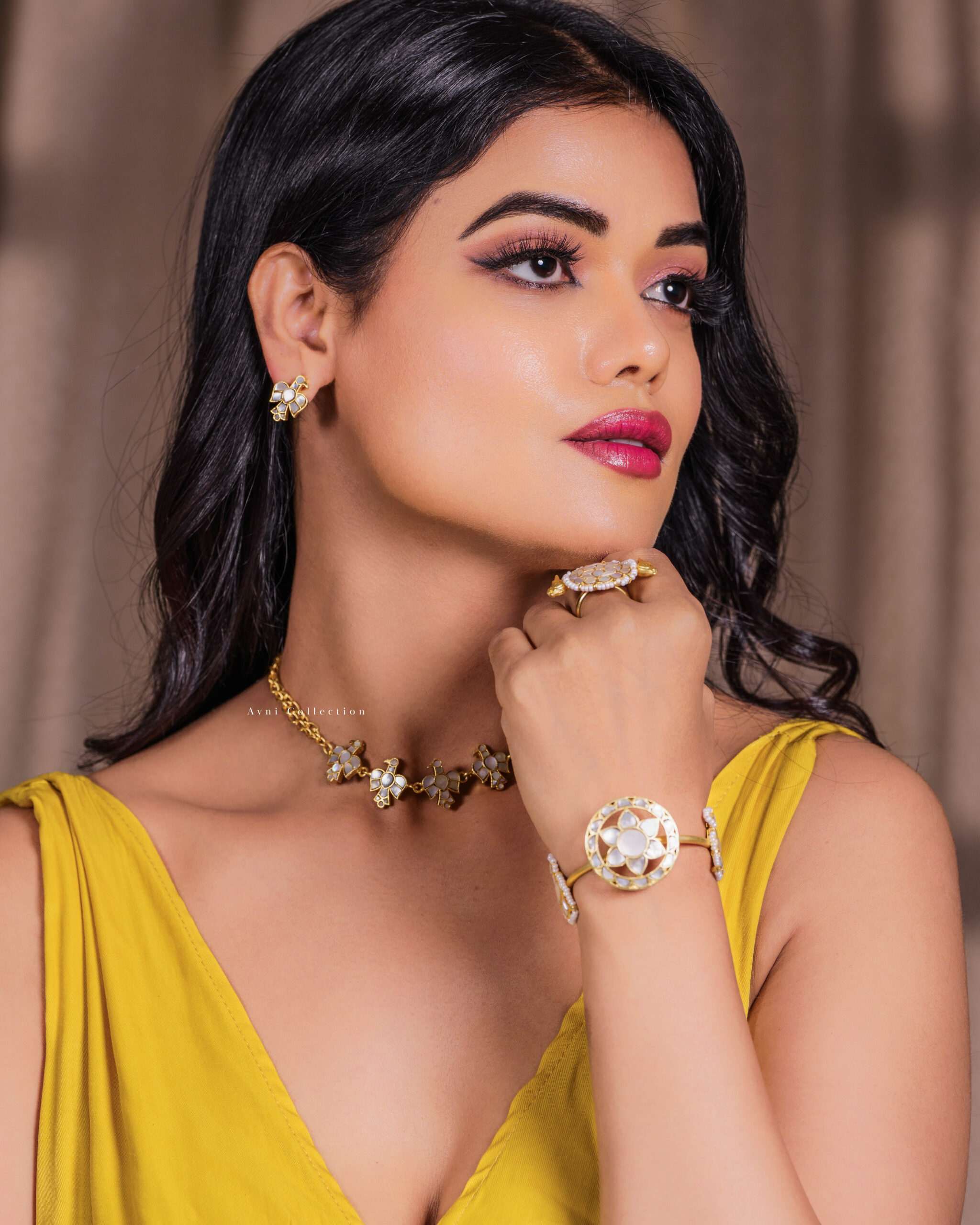 Shweta: A Symphony of Mother-of-Pearl