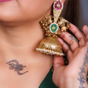 Ruhani: The Kundan Emerald & Ruby Jhumka