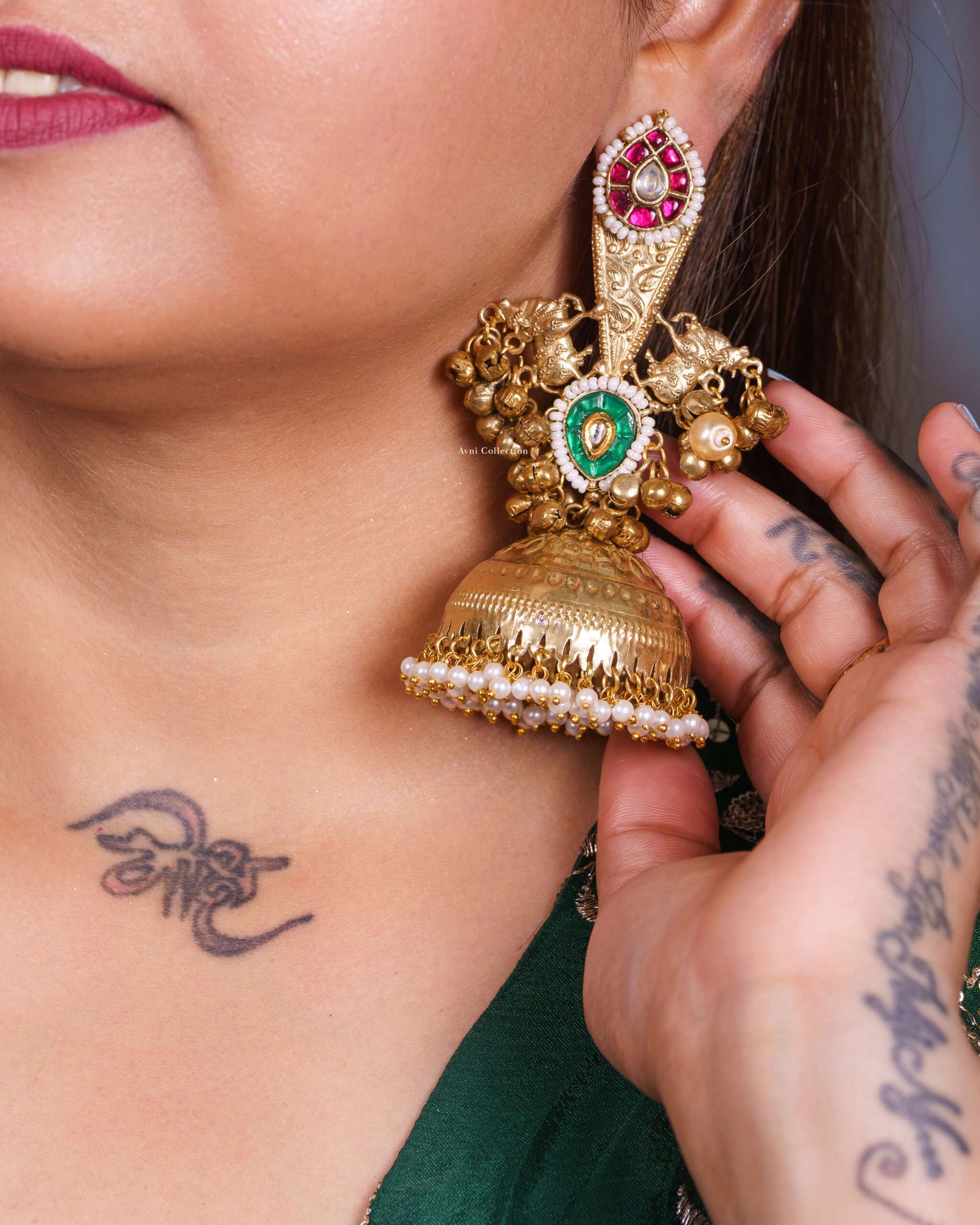 Ruhani: The Kundan Emerald & Ruby Jhumka