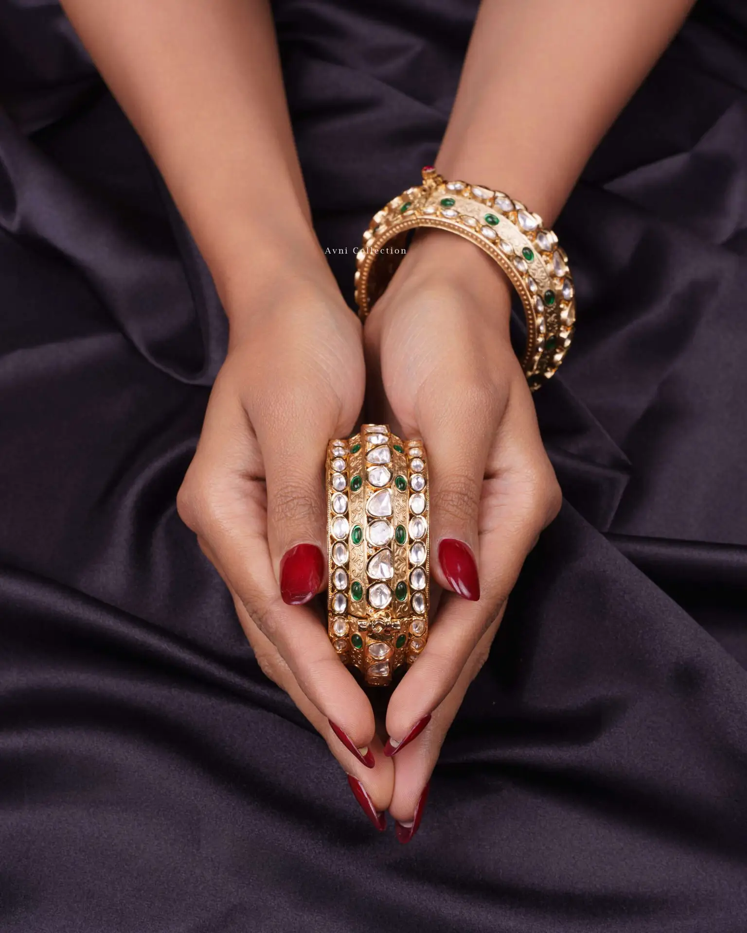 Avni Collection "Zoya Zari" Bangles Jodi: Threads of Emerald & Light on Your Wrists - Image 3